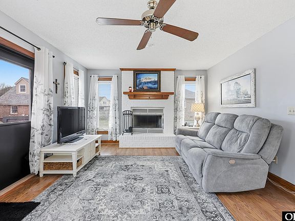 5th image of 105 Waters Dr Lot 13