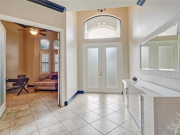 2nd image of 4327 SW 20th Ave