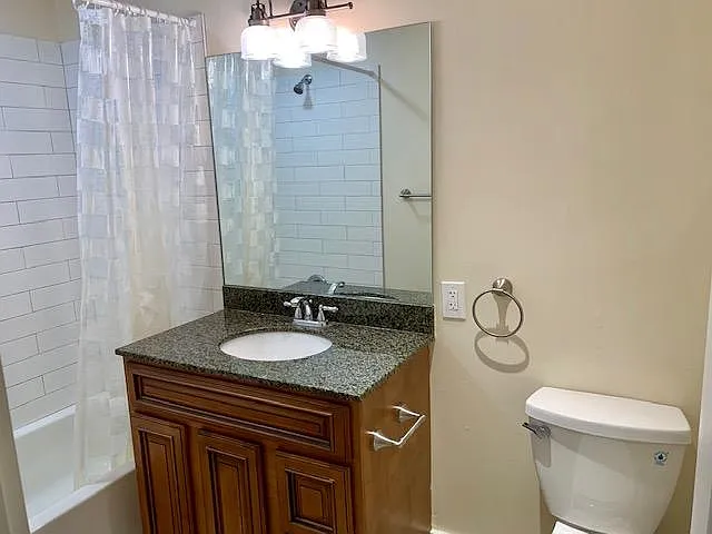 216 S Edison Ave — Photo 13