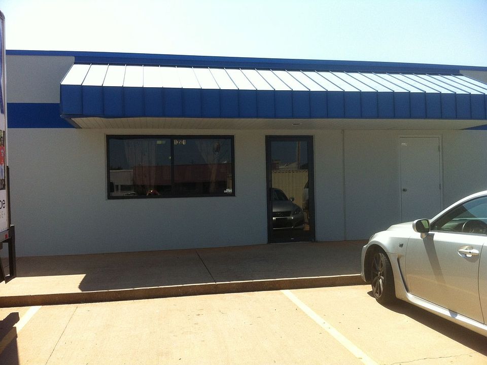 2nd image of 13501 Railway Dr