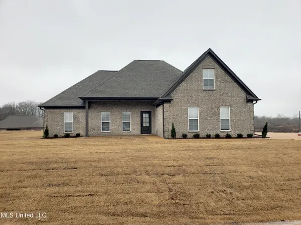 109 Honor Cv, Senatobia, MS 38668