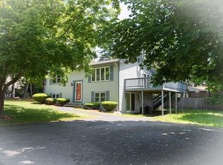 21 Brown Ave, Barrington, RI 02806