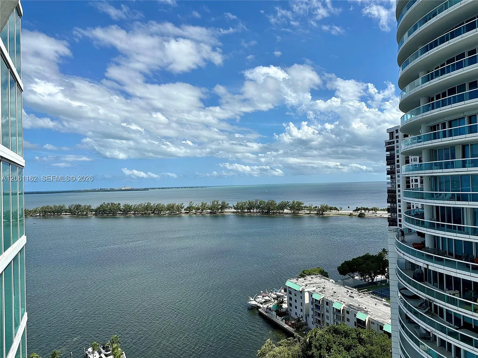 Skyline On Brickell Condo — Photo 1