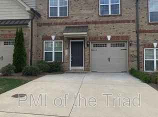 5179 Farm House Trl, Winston Salem, NC 27103