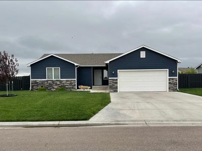 2805 Anna Ave, Dodge City, KS, 67801