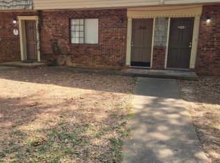 2064 Pineview Dr, Spartanburg, SC 29307