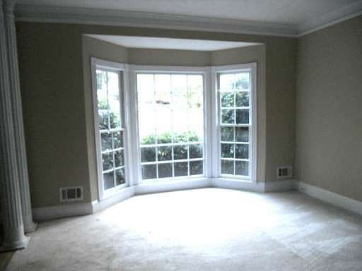 3rd image of 5031 Hodgkins Pl