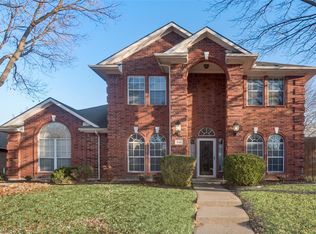 518 Fairway Meadows Dr, Garland, TX 75044