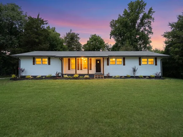 141 Howard Leonard Rd, Ringgold, GA 30736