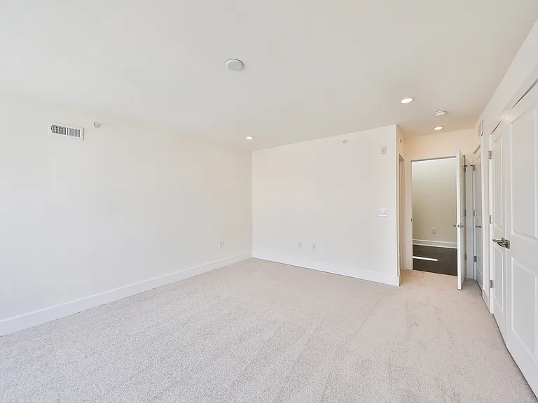 2602 Emerald St #3 — Photo 13