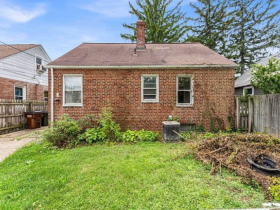 4th image of 4212 Yorkshire Ave