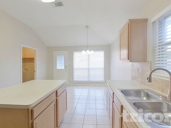 5th image of 8707 Woodrigg Dr