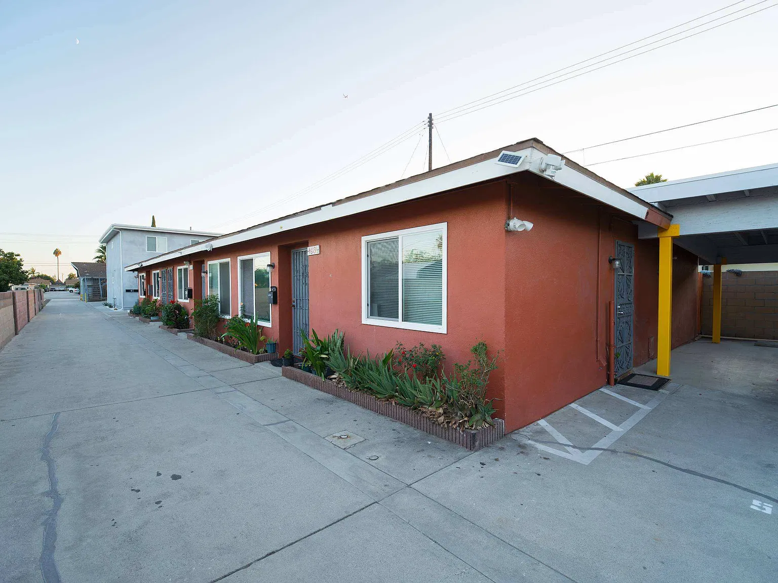 2 bed, 1500 sqft, $1,945 — Photo 4