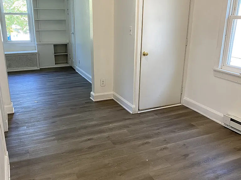322 3rd St S #2 — Photo 5