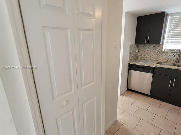 3rd image of 2300 Coral Springs Dr #A5