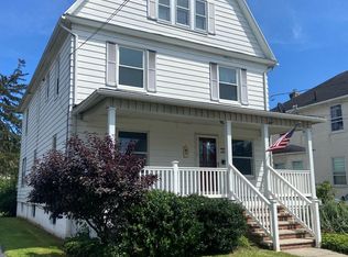 55 W Vaughn St, Kingston, PA 18704