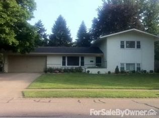 2404 Milford Rd, Springfield, IL 62704