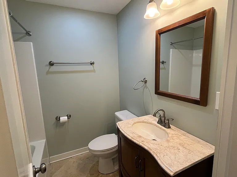 1668 Belle Isle Cir #2 — Photo 13
