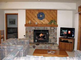 5891 S Pleasantview Rd #1, Harbor Springs, MI 49740