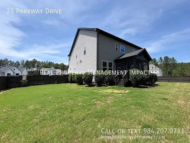 25 Parkway Dr — Photo 27