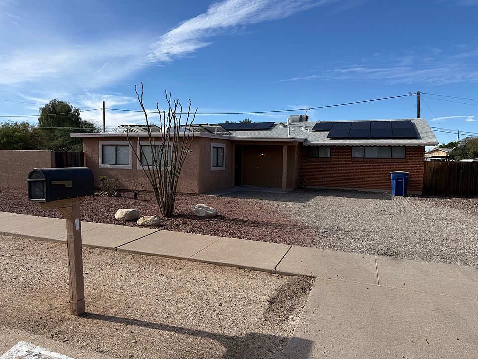 1st image of 7234 E Beverly Dr