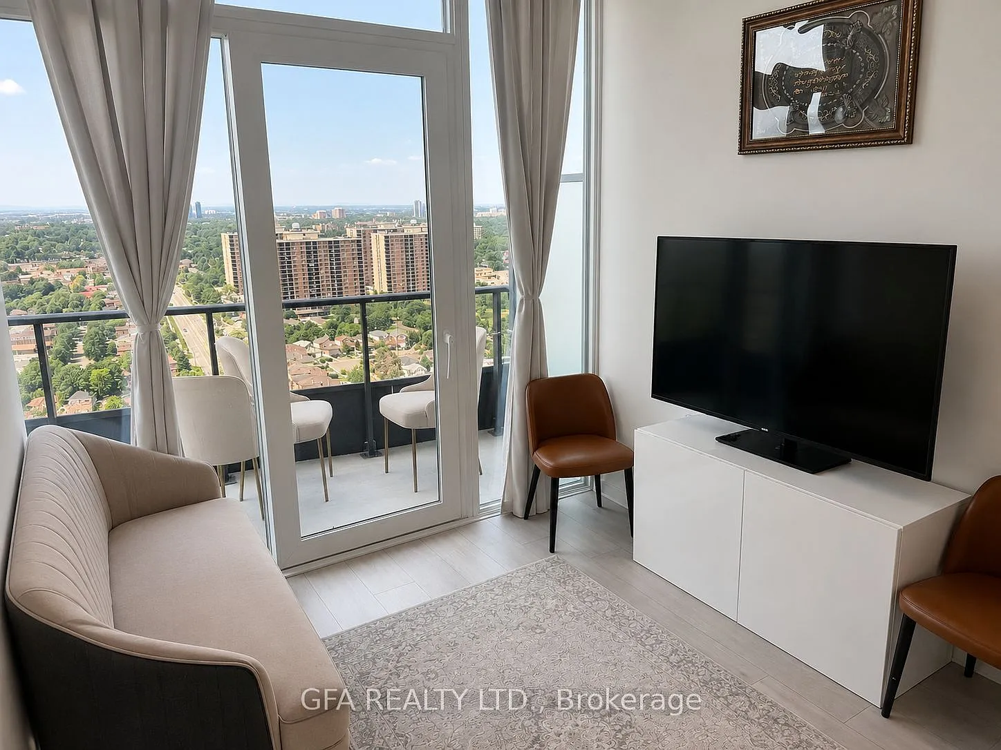 1 bed, $2,100 — Photo 3