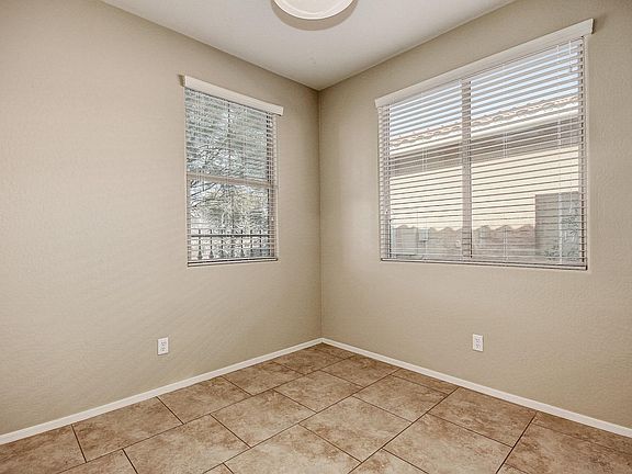 3rd image of 14733 W Surrey Dr