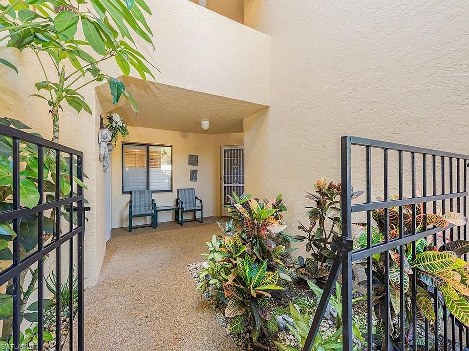 1st image of 592 Beachwalk Cir APT 103