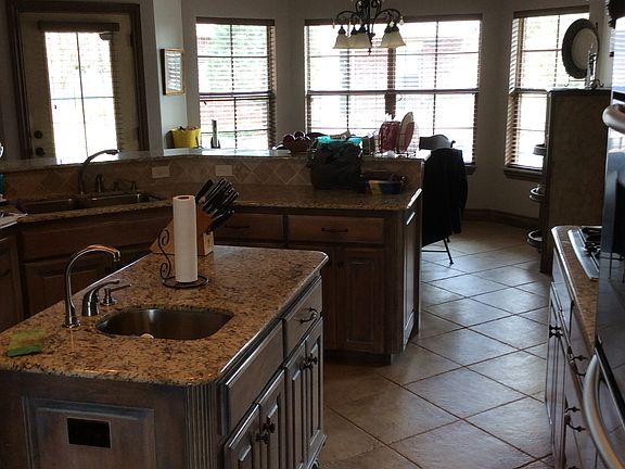 5th image of 5200 NW 126th Ct