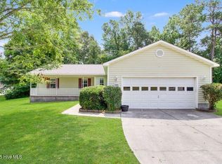 106 Grismill Rd, Jacksonville, NC 28540