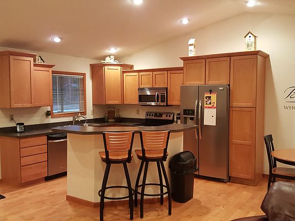 5th image of 6692 Minard Dr