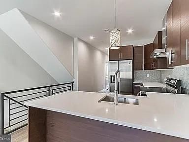 5th image of 1643 N 7th St #1