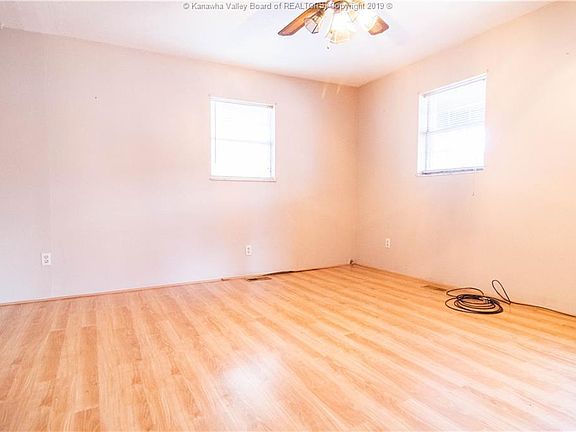 3rd image of 454 58th St SE