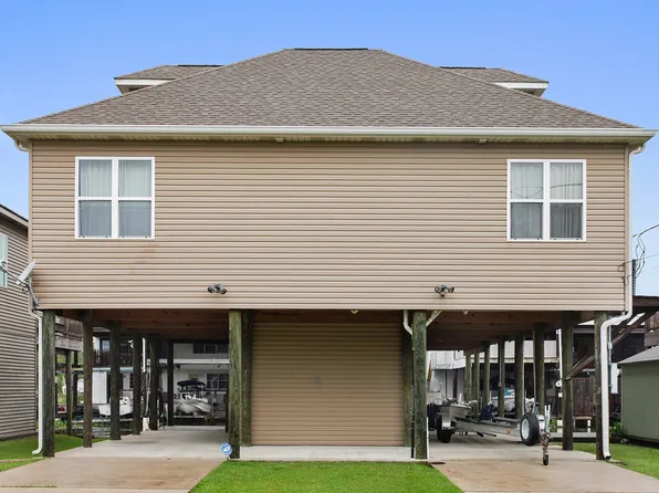 4982 Kaylee Ln, Barataria, LA 70036