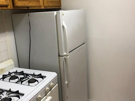 4th image of 14355 41st Ave #506