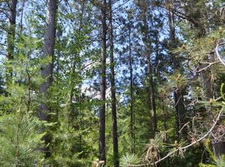 3877 Lakeshore Dr, Rhinelander, WI 54501