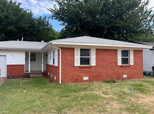705 Holoway Dr, Midwest City, OK 73110