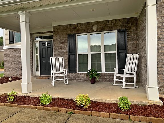2nd image of 1 Forest Ridge Ct