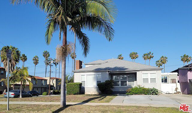 1st image of 5302 S Mullen Ave