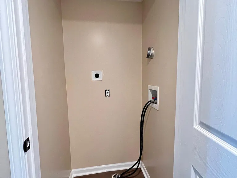 5600 NE 80th Ter #3B — Photo 13