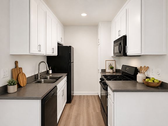 4th image of 5931 Reseda Blvd #231