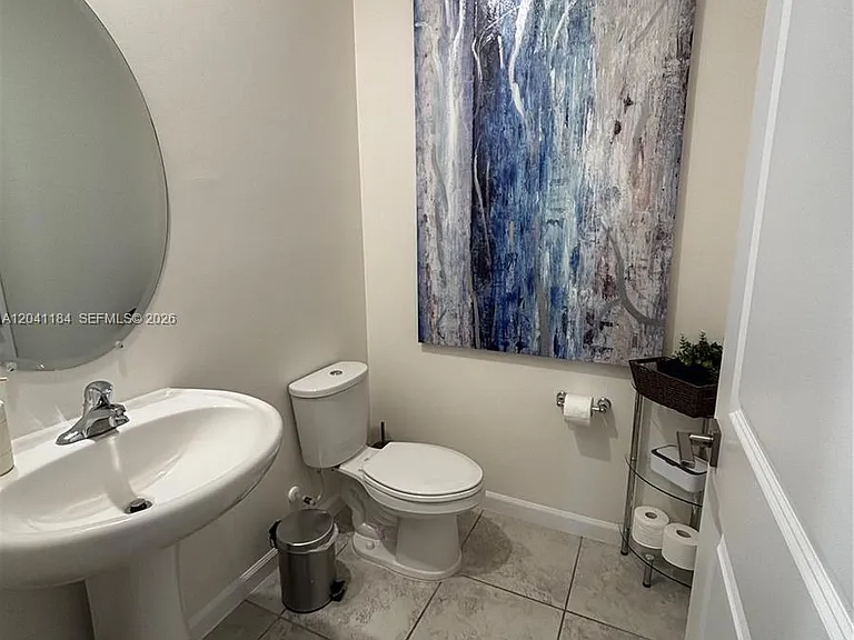 6359 Sailpointe Ln — Photo 11