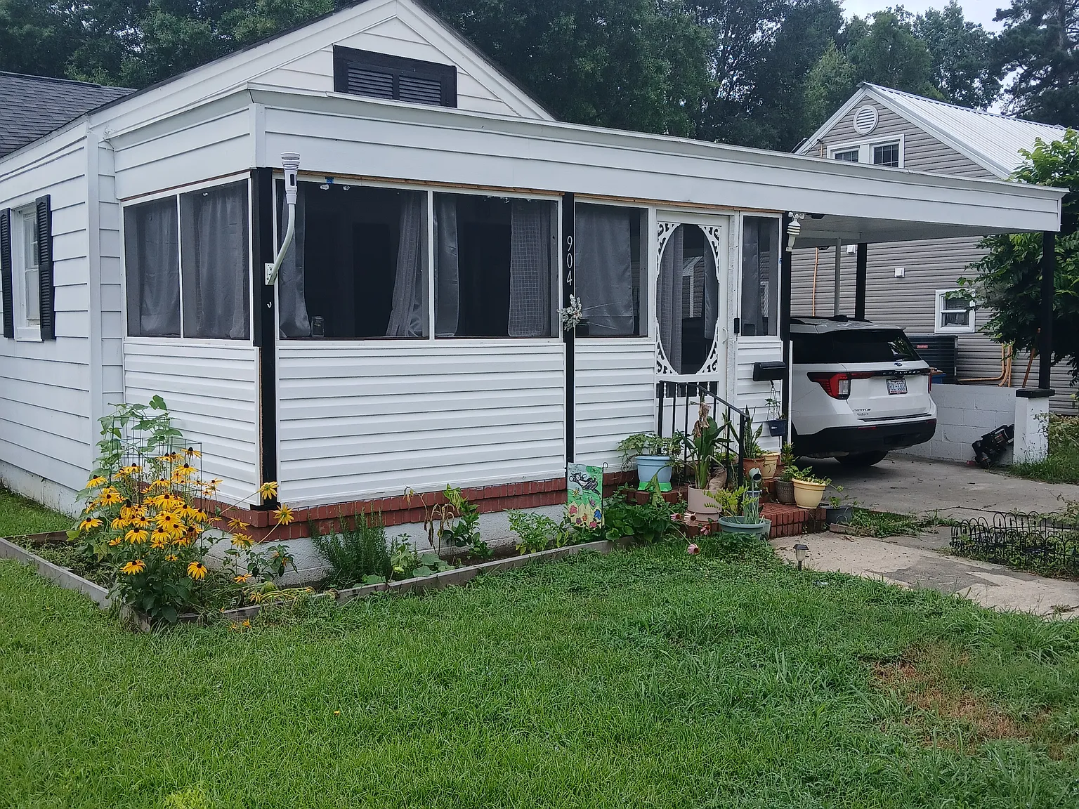 3 bed, 1656 sqft, $1,595 — Photo 3