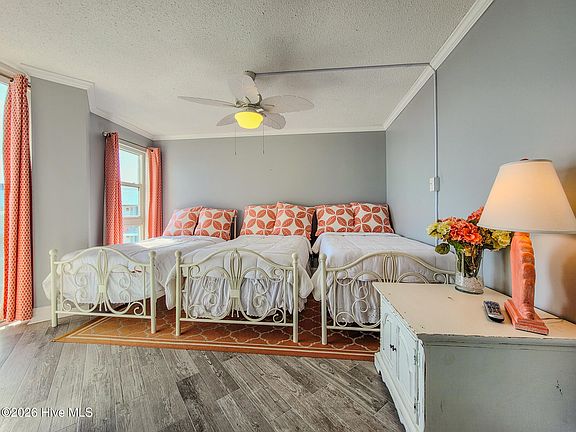 5th image of 2000 New River Inlet Road #2602