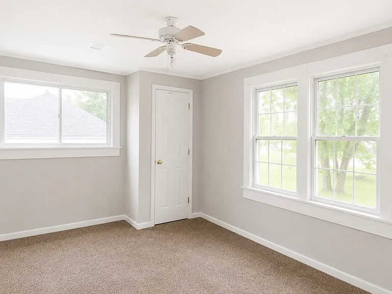 7215 Desiard St #1/2 — Photo 15
