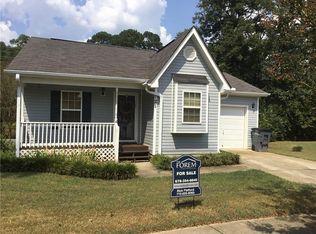 121 Ashley Oaks Dr, Barnesville, GA 30204