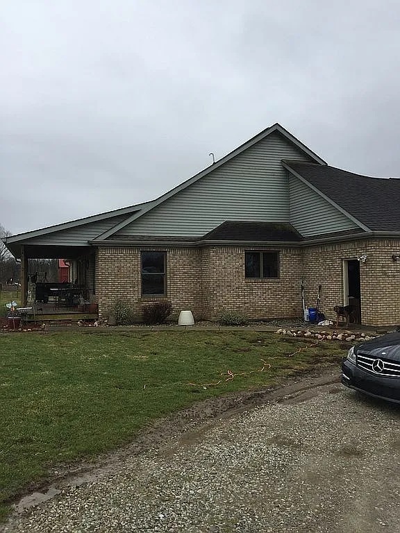 8932 S Edinburgh Rd photo 1