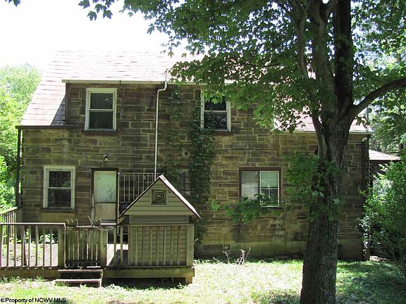 4th image of 17 Poplar St