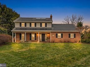 222 Audrey Dr, Lititz, PA 17543