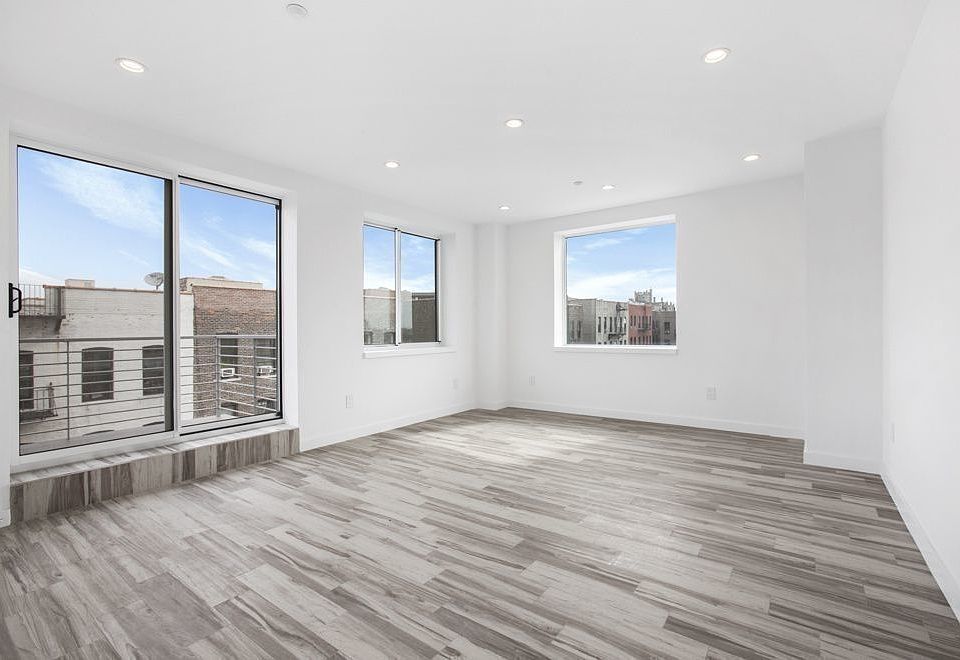 1st image of 517 W 134th St #7